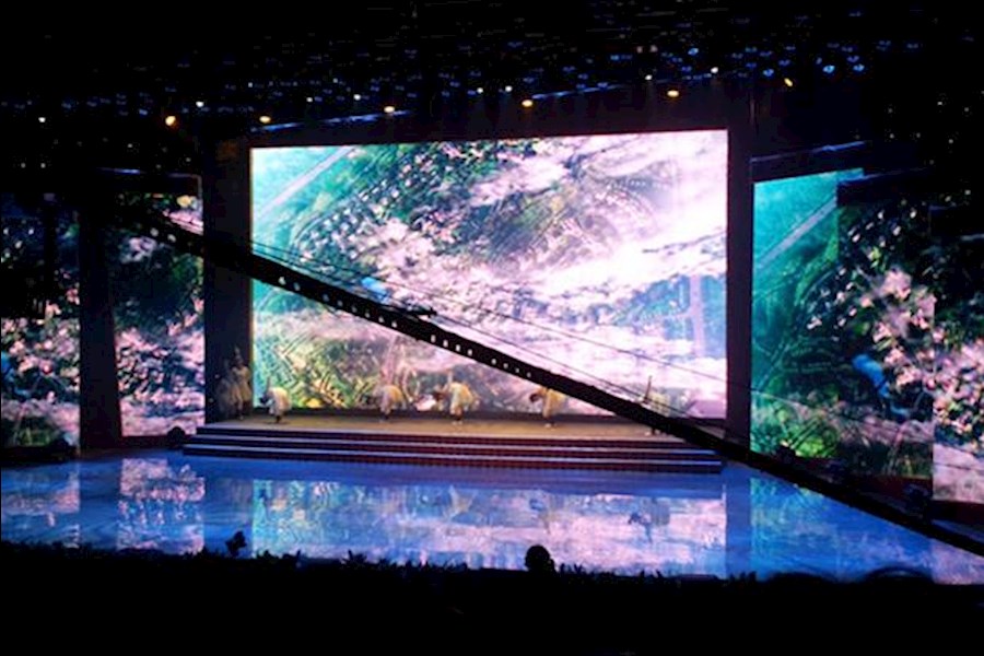 大型舞台led屏幕侧屏