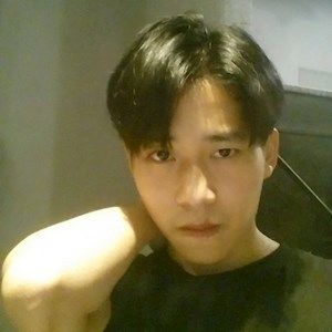 李傲