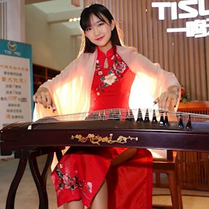 彭菡妮