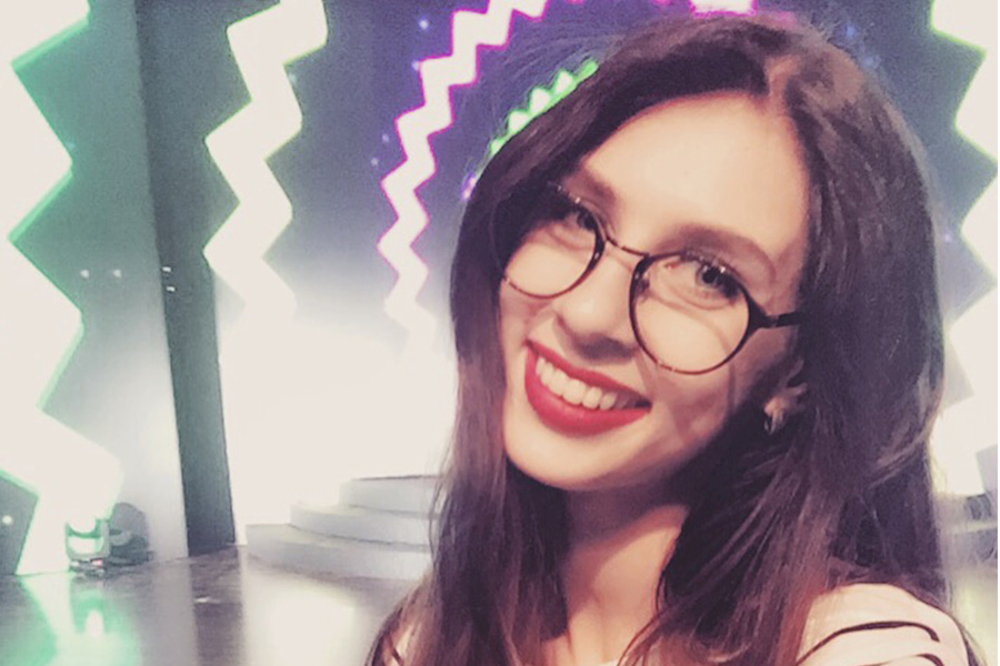 活动走秀外籍时尚女模-vika