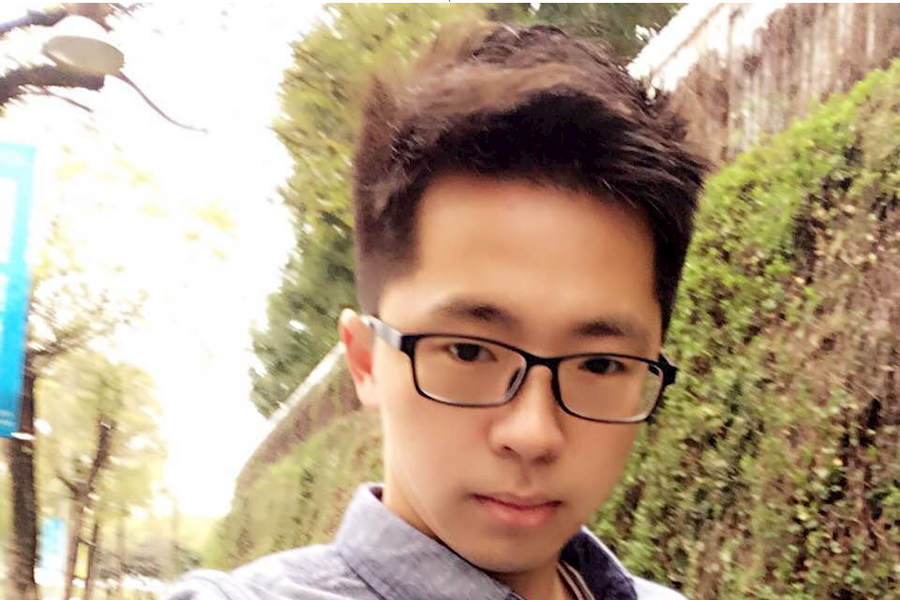 伴奏男歌手--吴承东