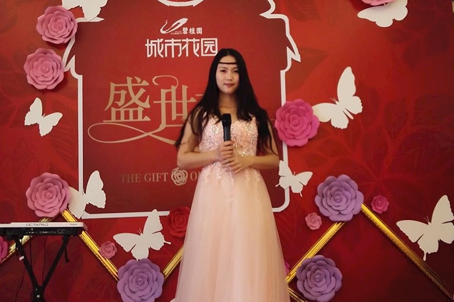 四月主持促销优惠，长期合作的点