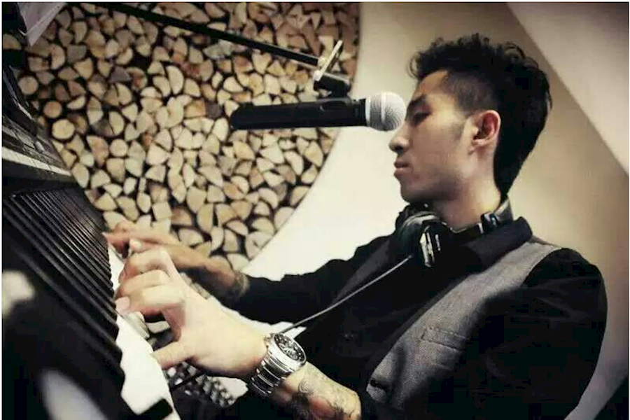 餐吧，清吧，键盘弹唱歌手-段段