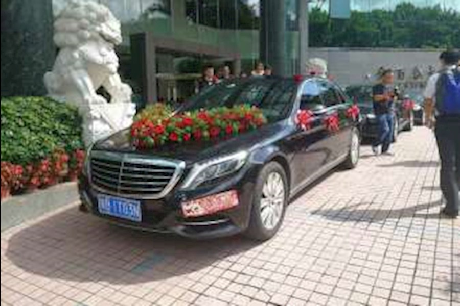 【婚车租赁】新款奔驰S系 加长悍马 劳斯莱斯 奥迪 宾利出租 