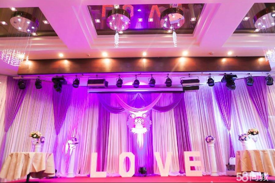 【婚礼策划执行】淡季来临7-8月份婚礼全场【6.8折】再送当天婚纱优惠套餐