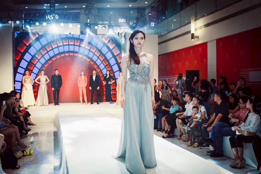 熊猫兄弟中外儿童时装秀