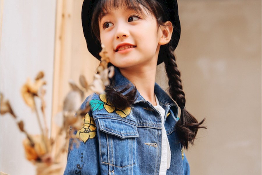 童模网红-裴佳欣