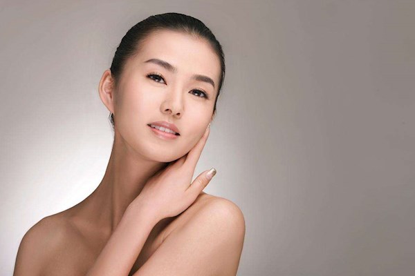 化妆品， 面膜宣传片（投放线上）