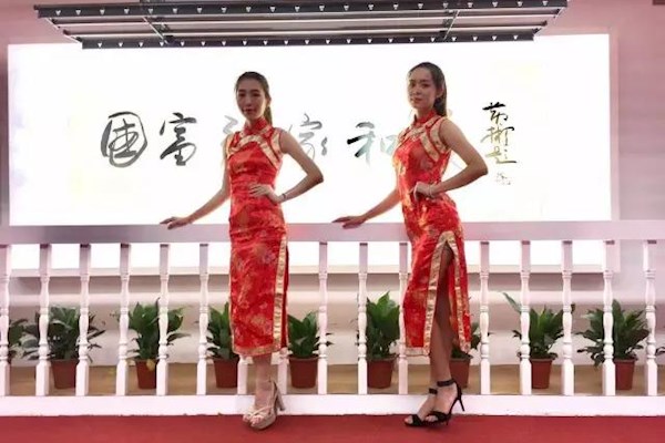 搞笑视频拍摄、剪辑