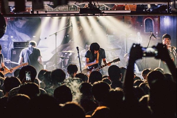 东莞需要三人爵士乐队