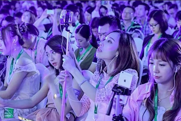 长沙马拉松需要5名抖音女网红