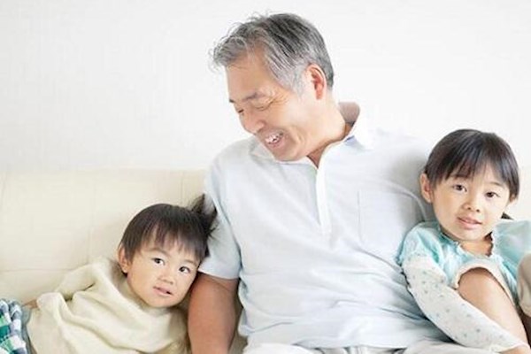 广州剪发器拍摄需要一名老年演员和儿童演员