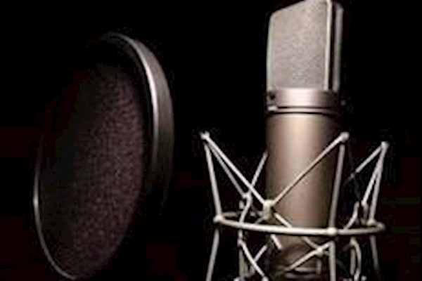 深圳需要四名歌手录制企业歌曲