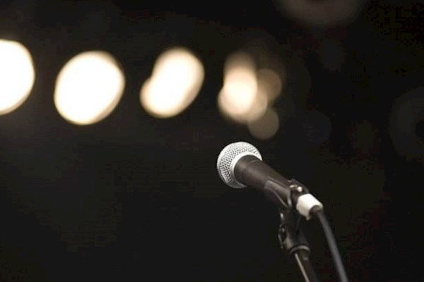 东莞旅游展需要一名双语主持