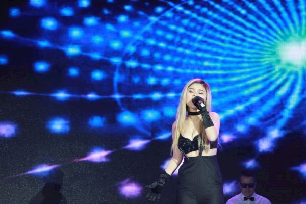 需要找兼职歌手