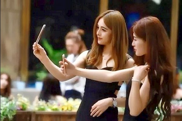 广州单：12月1.2号和8.9号两个周末需要网红