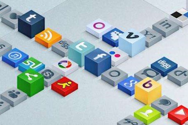 化妆品厂家需要新媒体推广外包