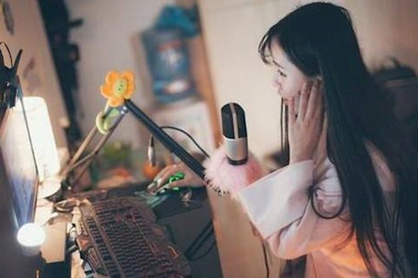 化妆品牌需要淘宝主播