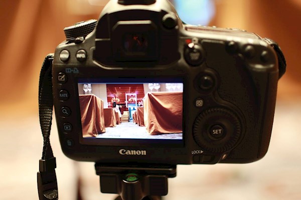 海南琼海12号需要一名摄影师