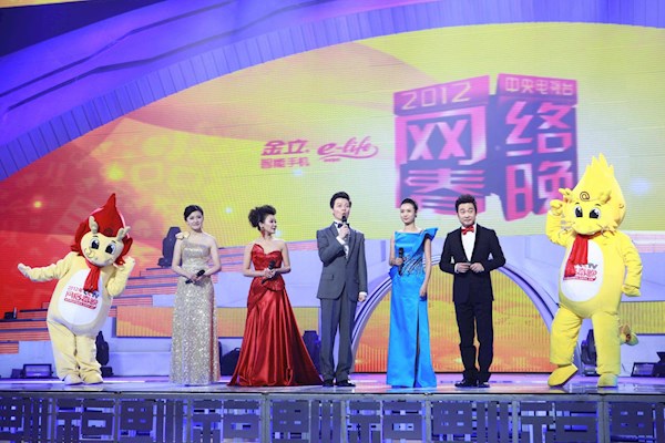 东莞26号 年会需要会唱歌的主持人