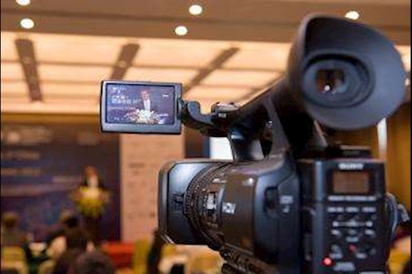 武汉27号需要摄像师和导播台等设备