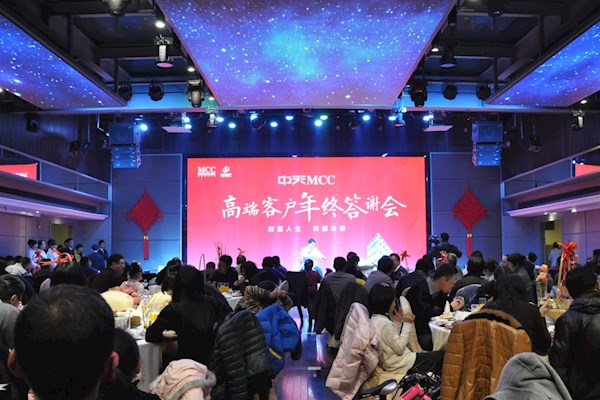  安徽六安16-17号需要摄影师一名