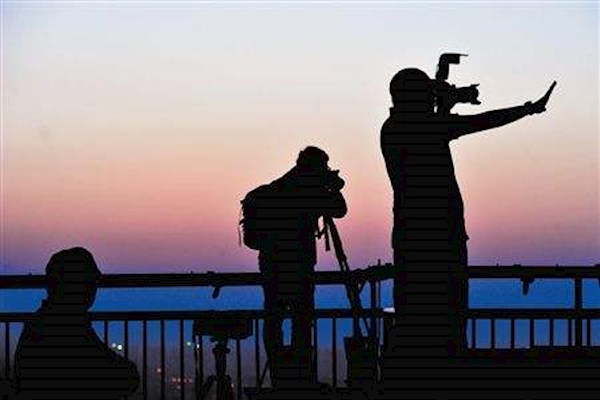 湖南常德单：急需摄像师一名