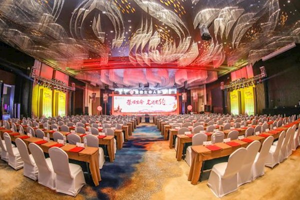 12.27昆明晚上需要摄影摄像各一名