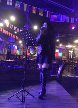 娜娜
