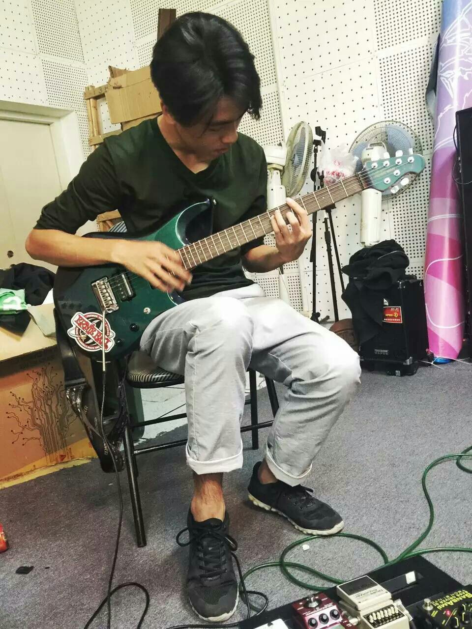 国钧