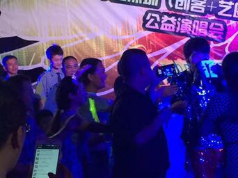 张明明