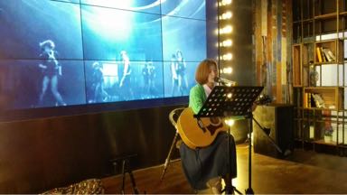 清吧，酒吧，餐吧实力吉他弹唱女歌手-妙妙