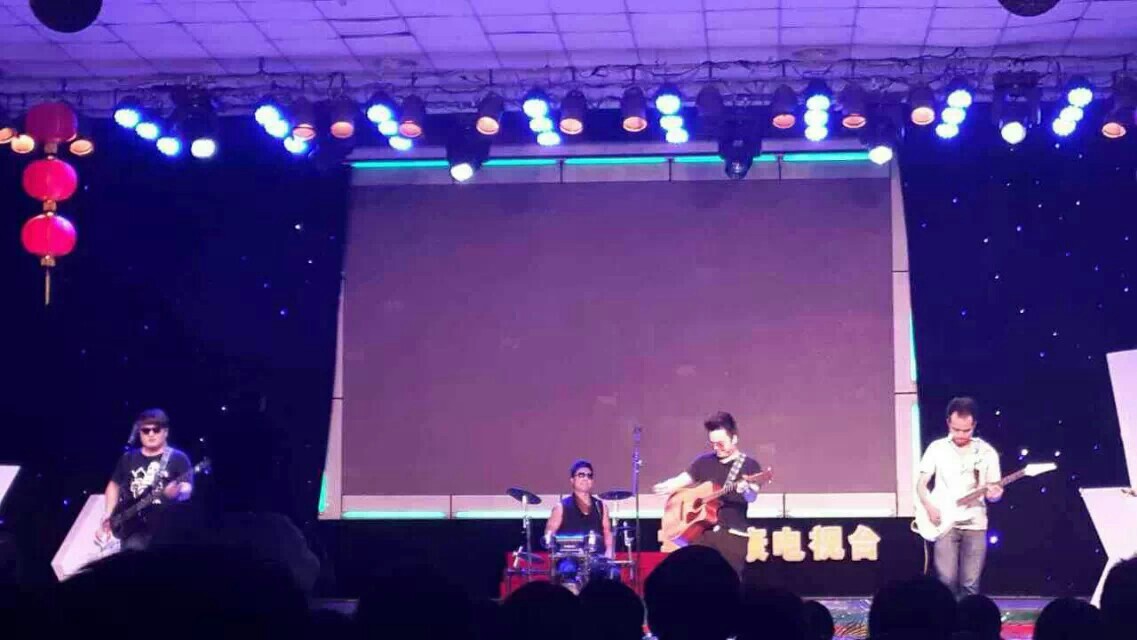 吴伟全