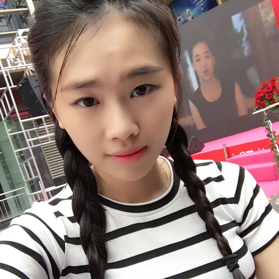 赵诗敏 