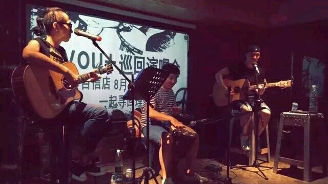 飛 凡人