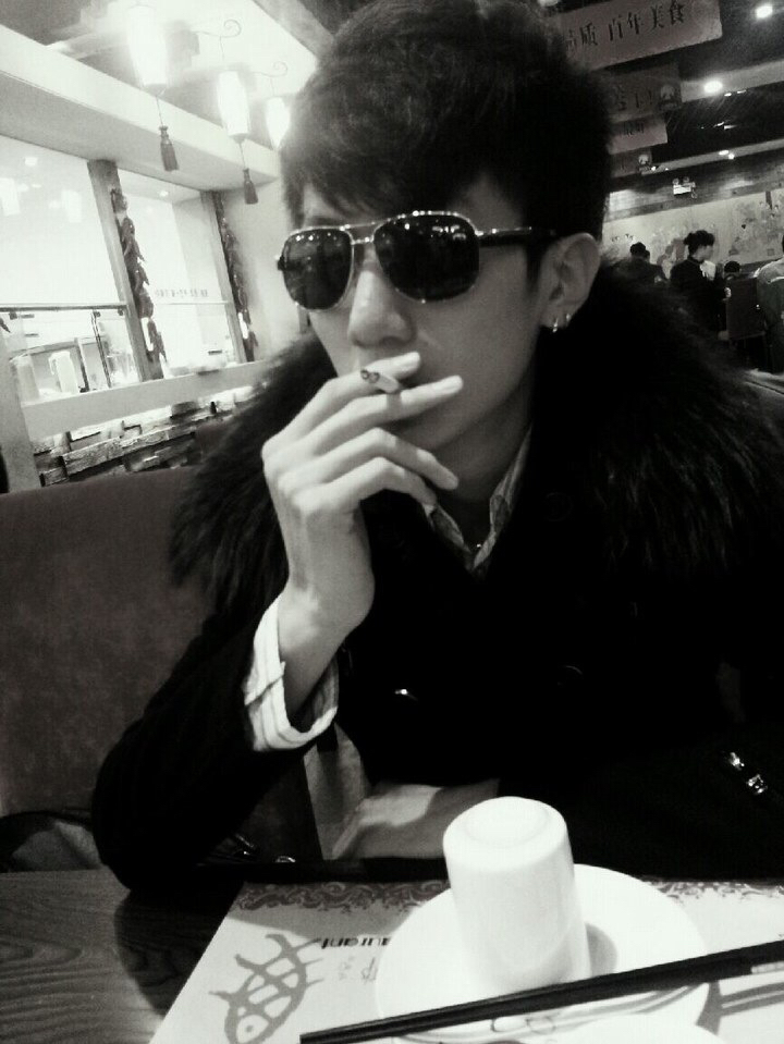 李一冰