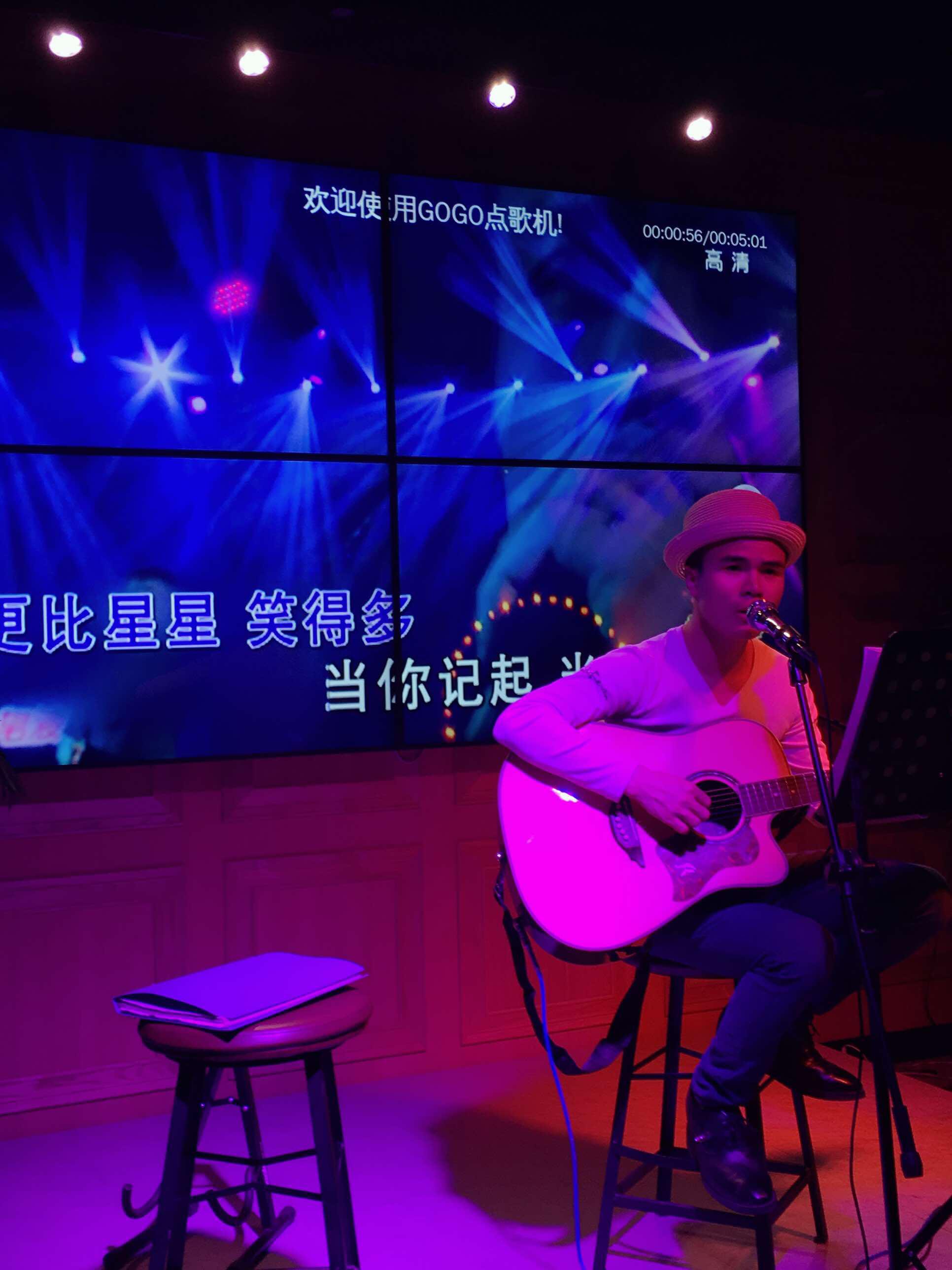 韦力华