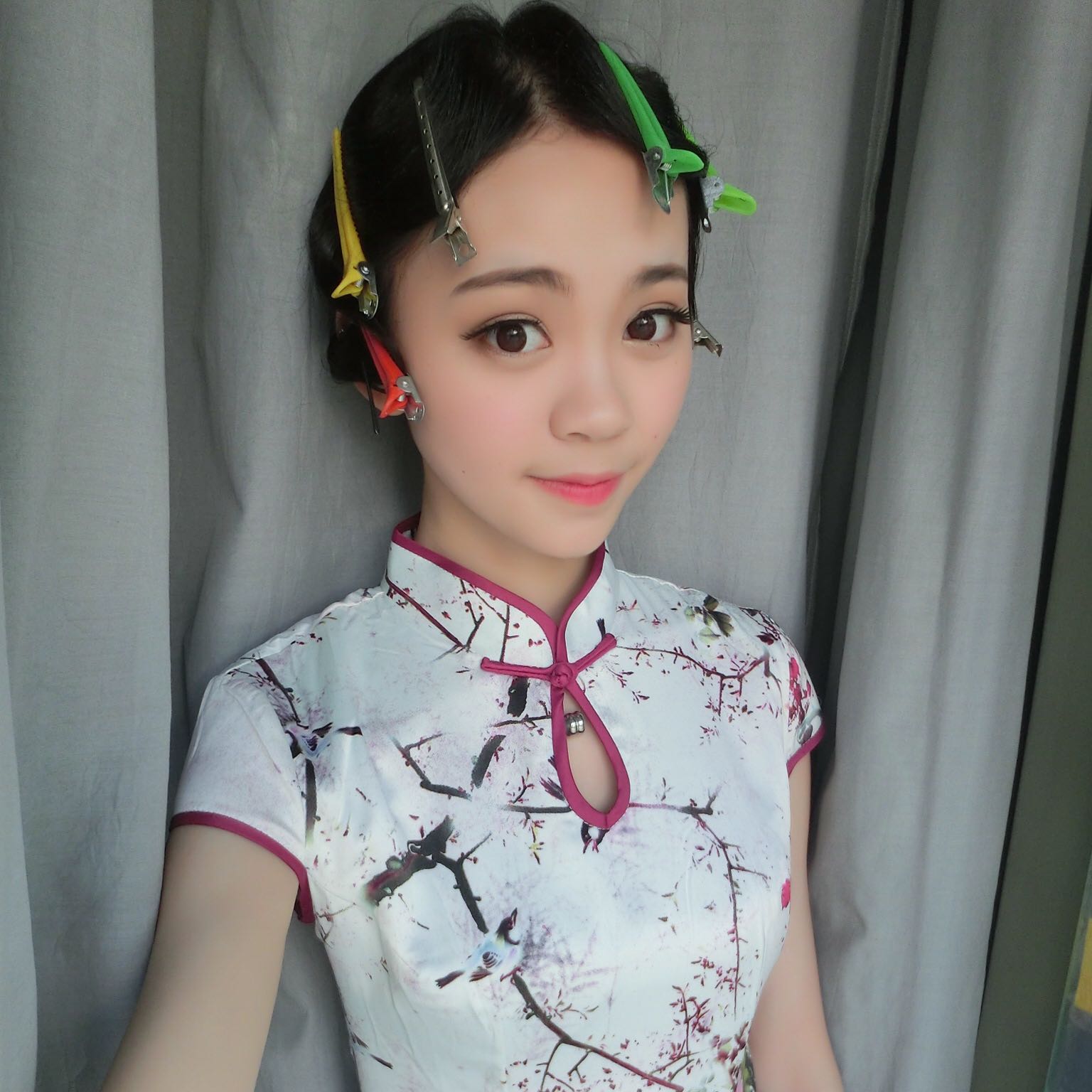 黄婷婷