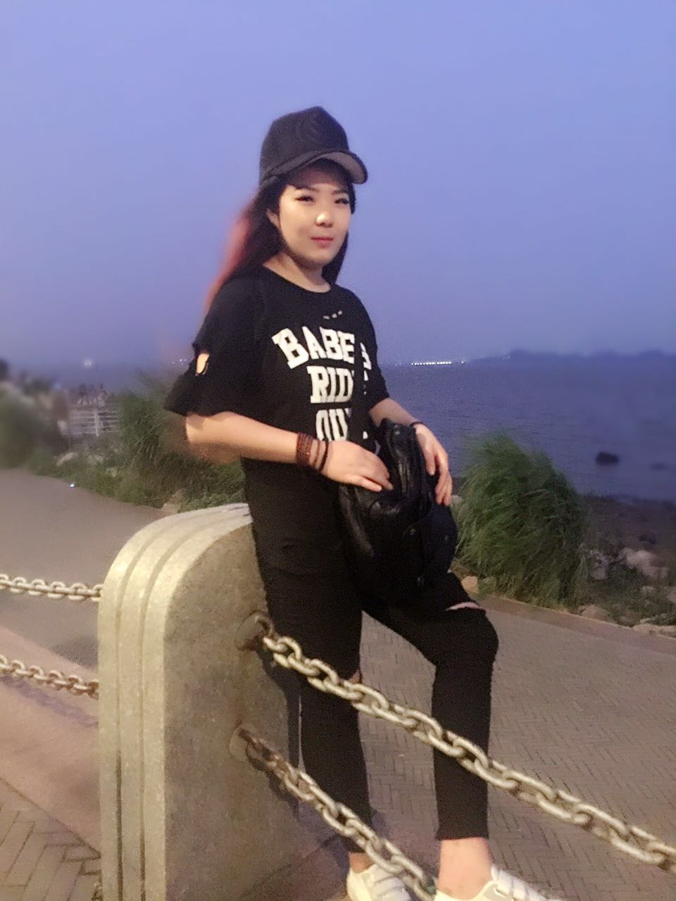 雅雯