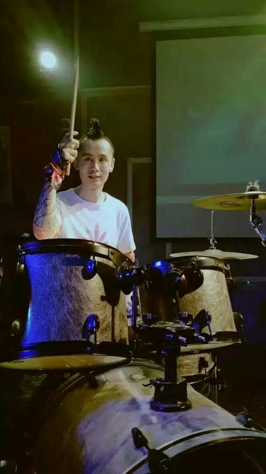 吴吉