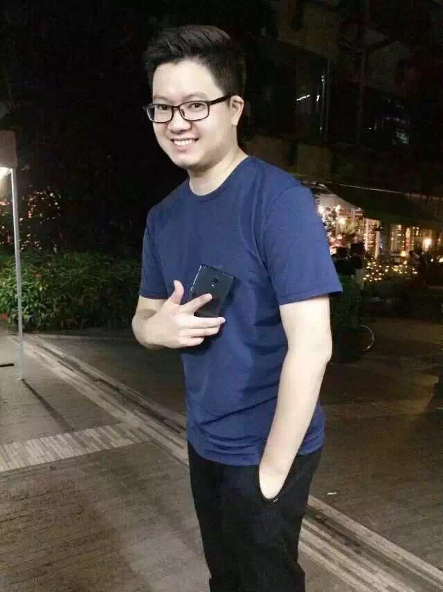 吴伦比