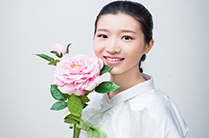 礼仪郑明珊