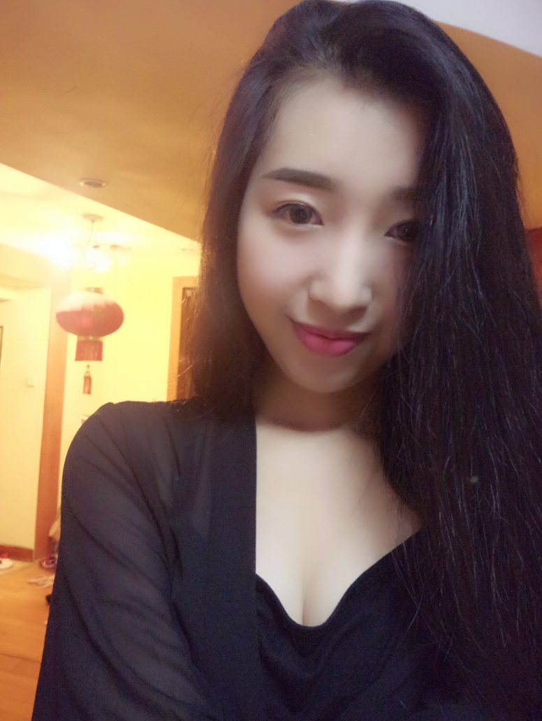 金泫雅欧尼