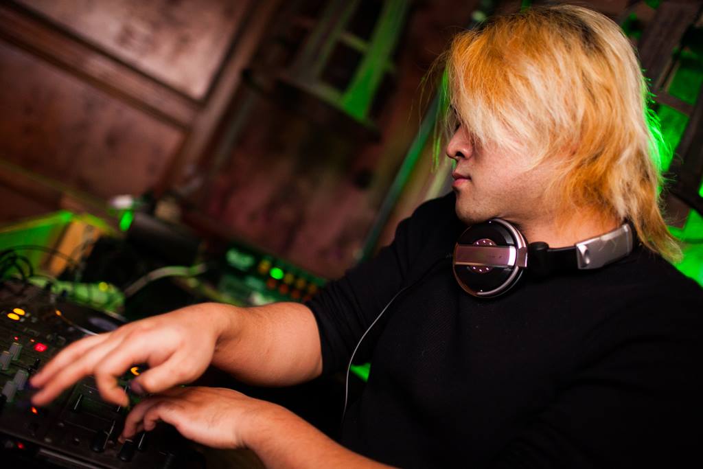 Dj Paul Grass