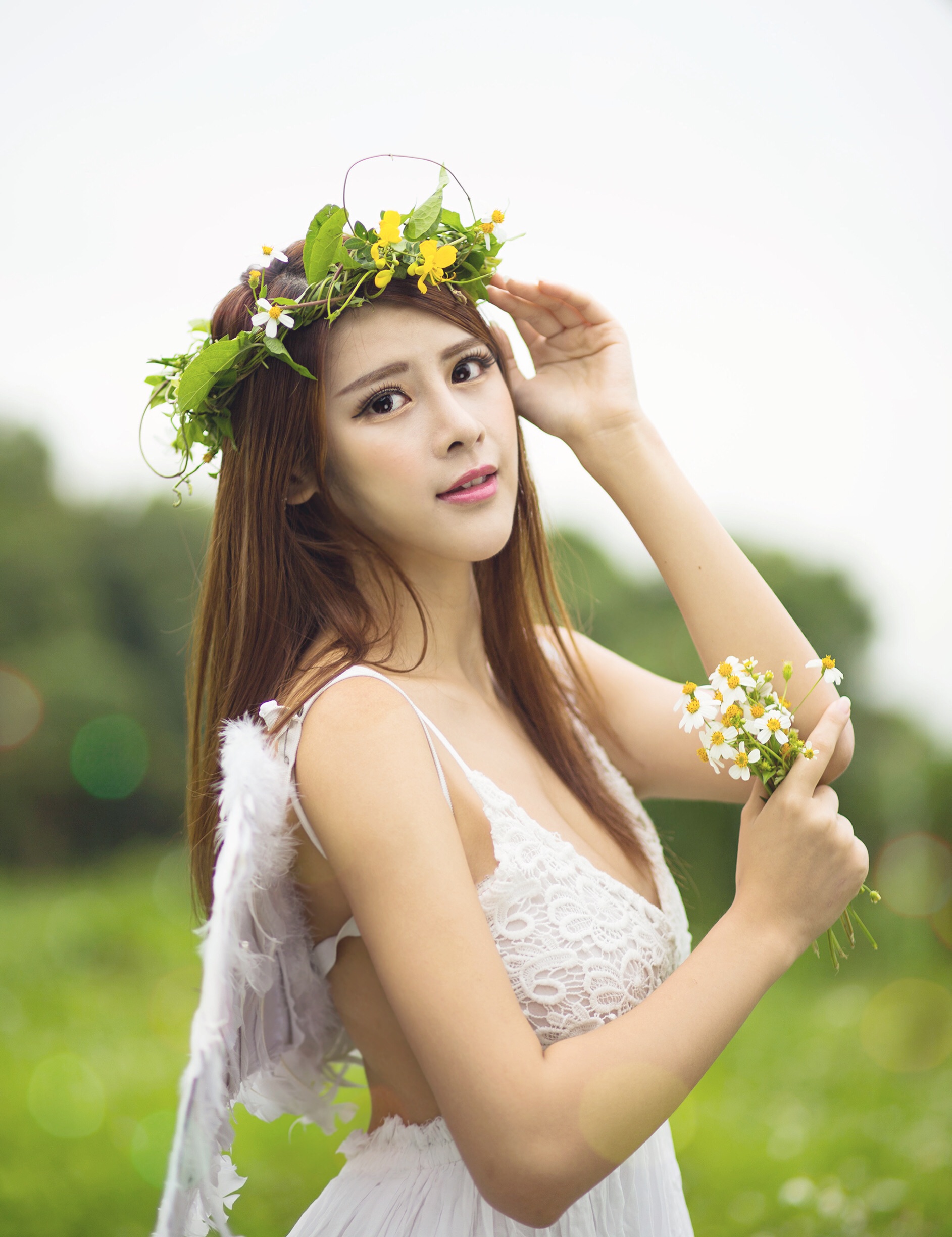 芷健
