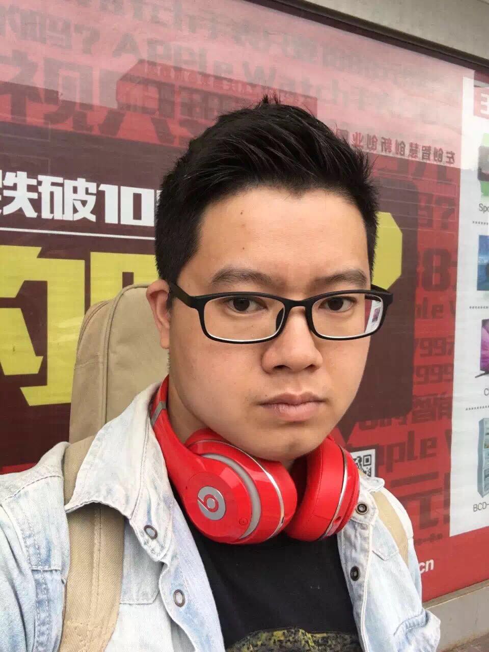 吴伦比