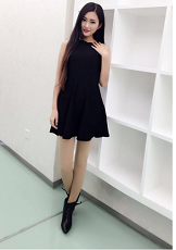 七七
