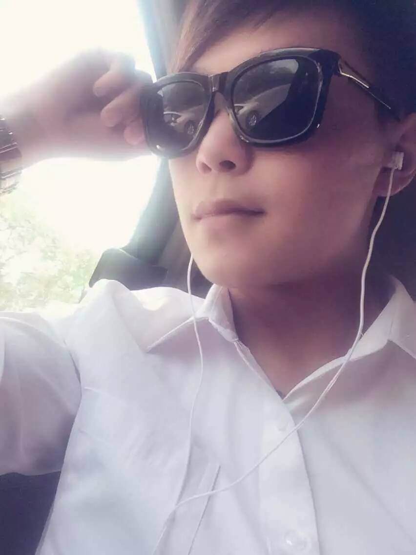  陈健