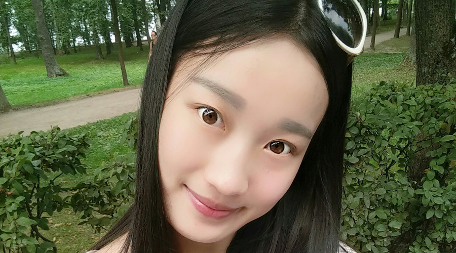 钢琴，民歌，模特