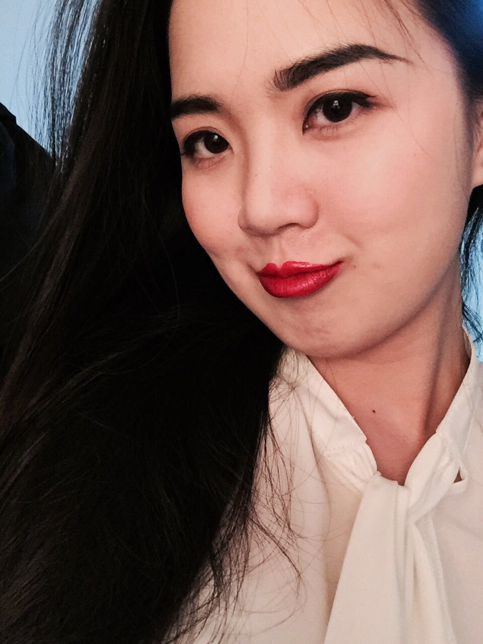 白丁菲